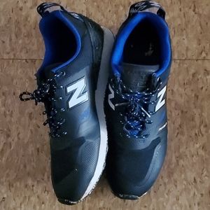 New Balance Men size 10 Trailbuster Re-Engineered